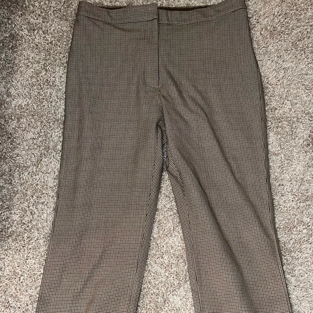 Aritzia size 4 patterned brown, grey and white pants